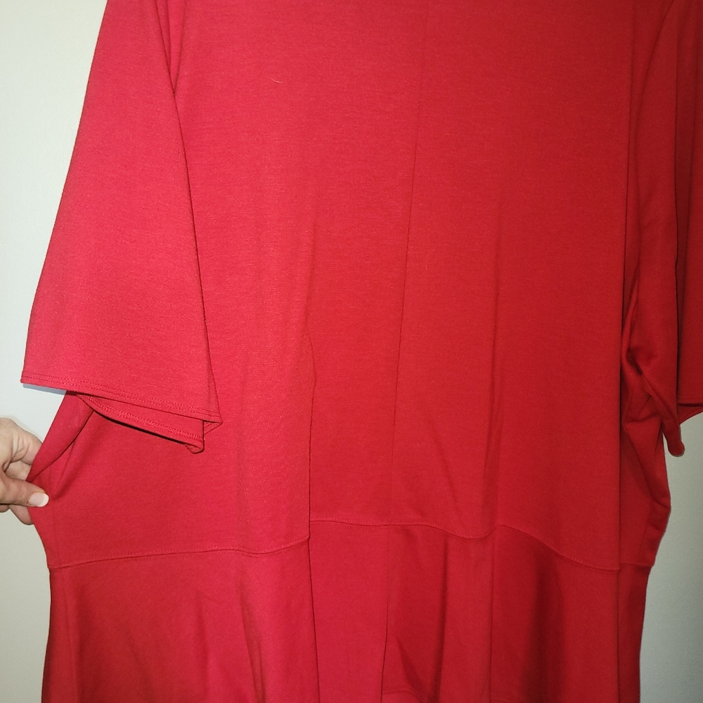 Red peplum top - Picture 5 of 5